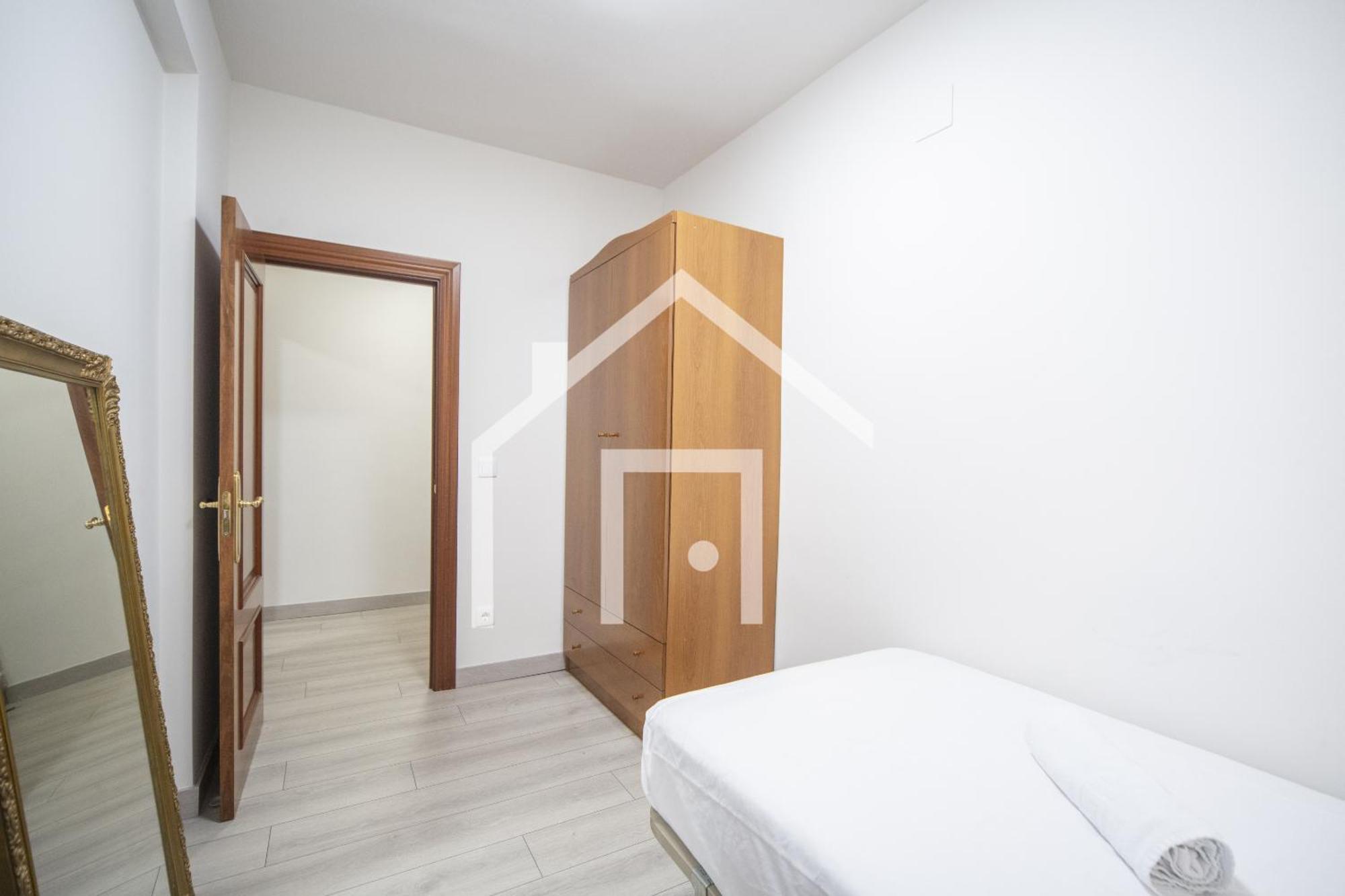 Апартаменты Atico Quintana II - Con Terraza, En El Centro Con Wifi Y Garaje Овьедо Экстерьер фото